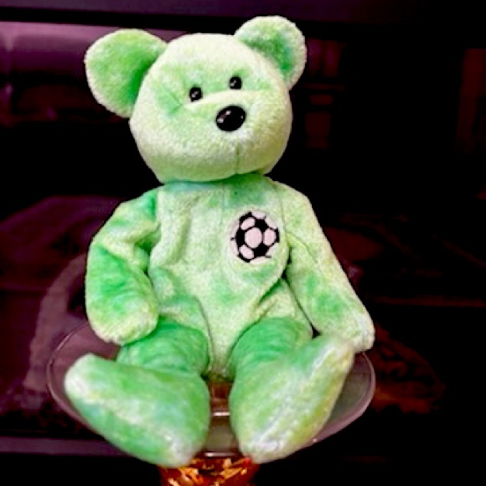 RARE!!! Ty Beanie Baby - 1998 Kicks - The Soccer Bear